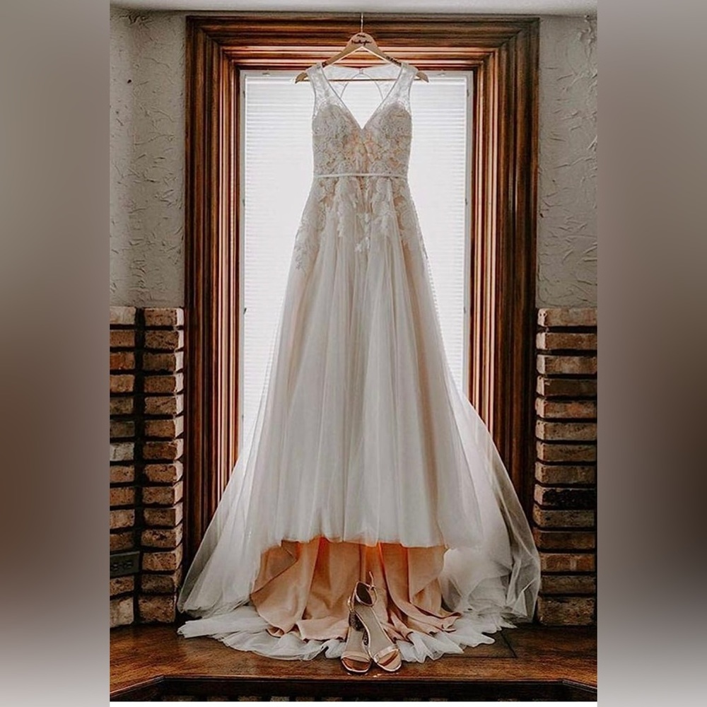 Wedding Dress-NWT